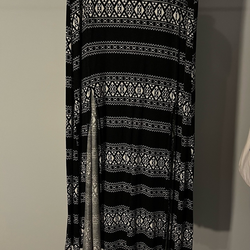 Black and White Patterned Women's Skirt
